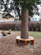 stromová lavička